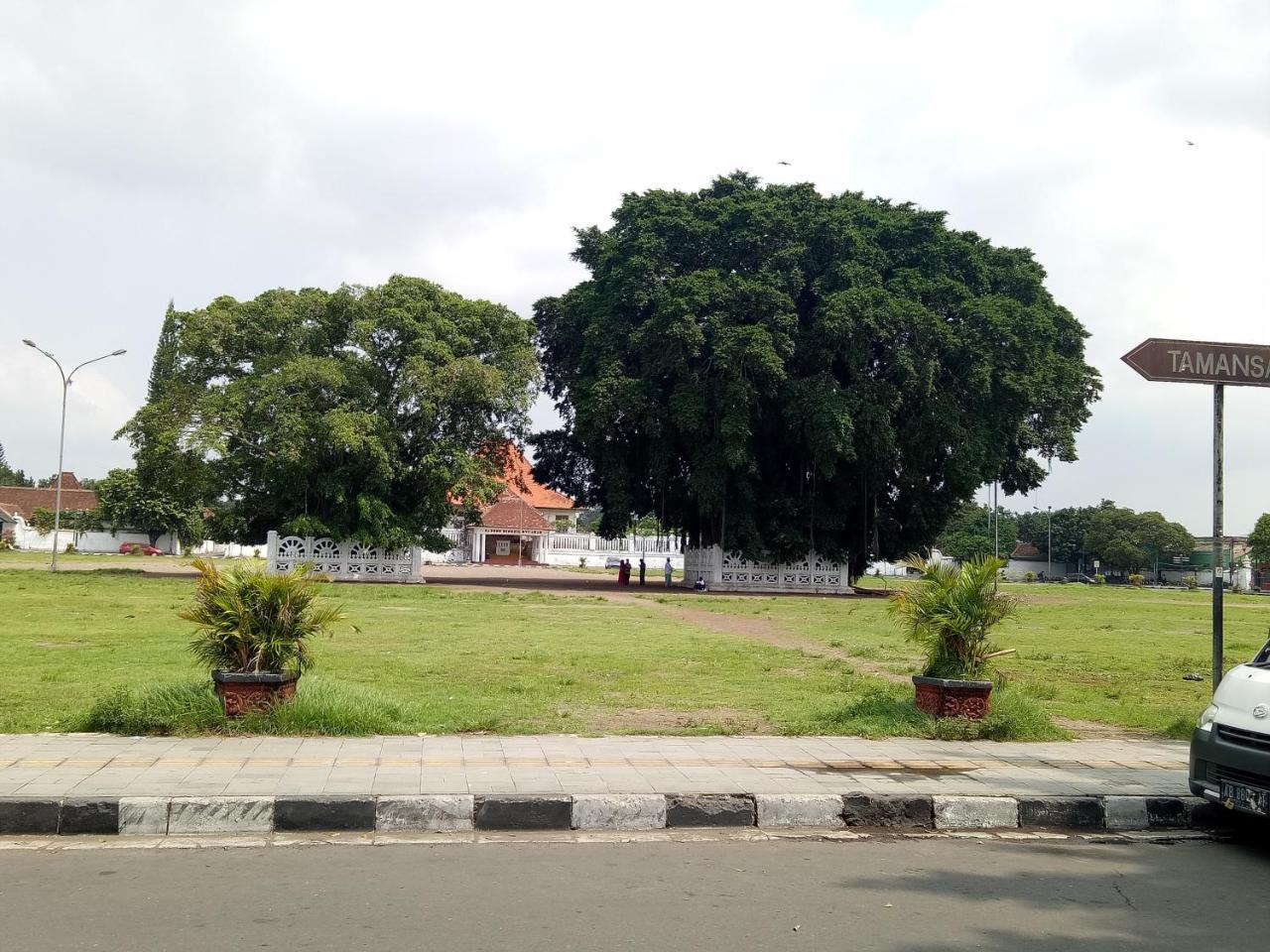 Rumah Panjaitan Yogyakarta Esterno foto